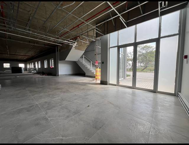 7,737M² WAREHOUSE TO LET IN SAMRAND BUSINESS PARK